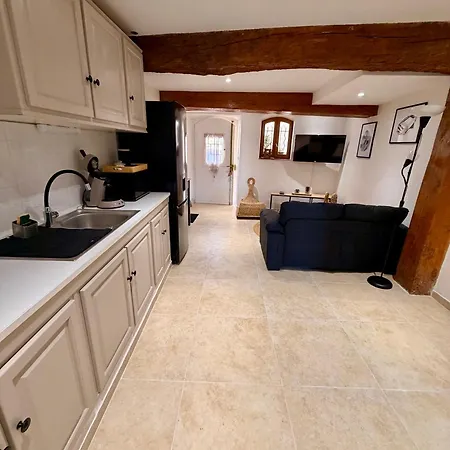 Superbe Neuf Et Cosy En Centre Appartement Hyères