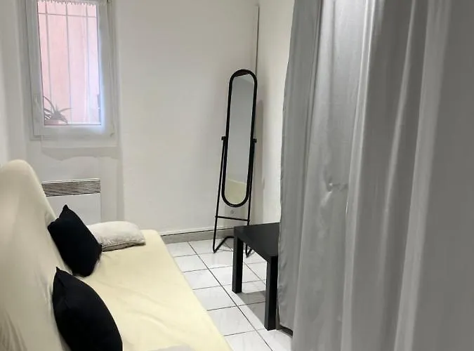 Superbe Neuf Et Cosy En Centre * Hyères