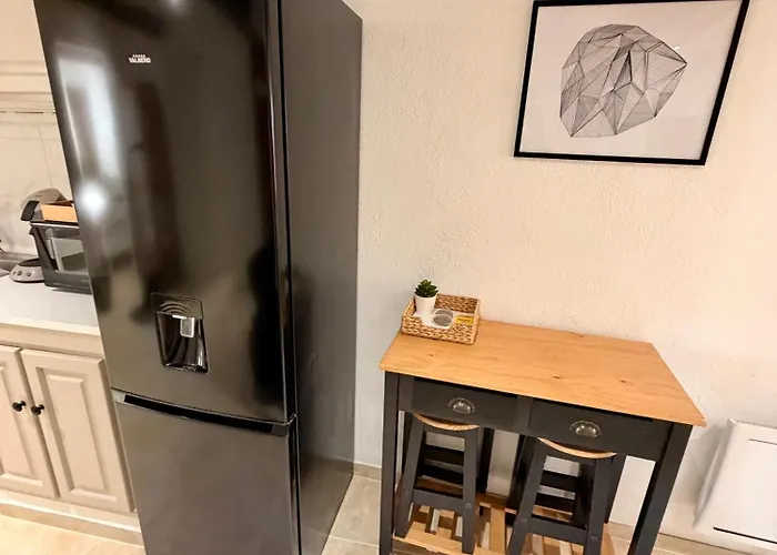 Lejlighed Superbe Neuf Et Cosy En Centre Hyères